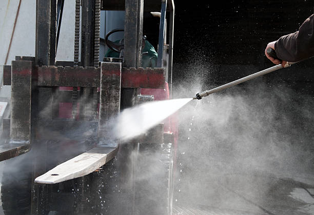 Best Building Exterior Washing  in Whittier, CA